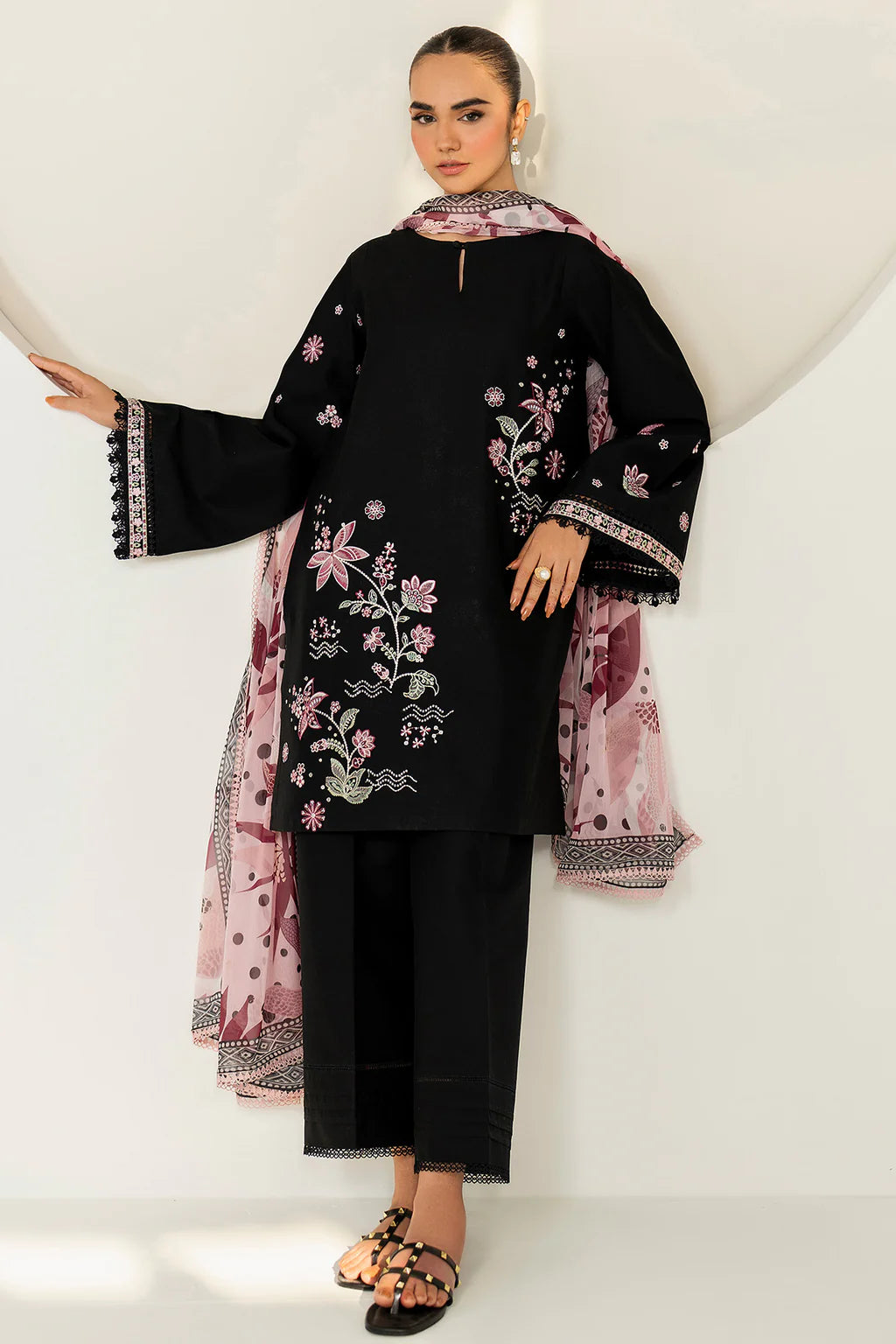 Farasha Embroidered Three Piece Lawn FR-132