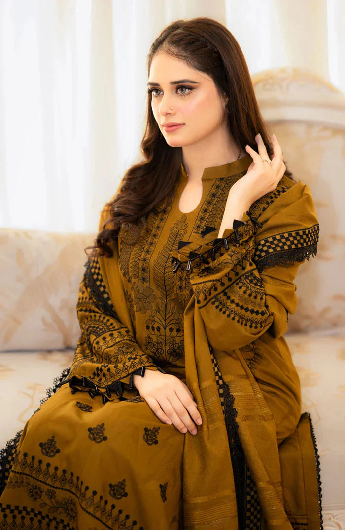 Baroque - 3PC Dhanak Embroidered Suit - BQR-09