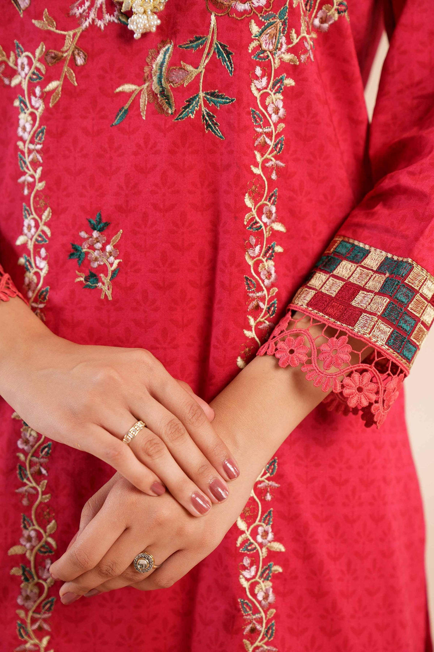 Nishat Dahank Embroiderd Three Piece NT-01