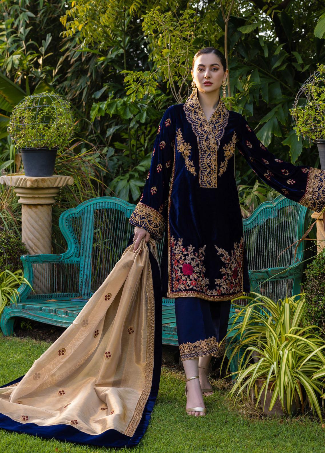 Zainab Chottani Velvet Embroiderd Three Piece ZC-737