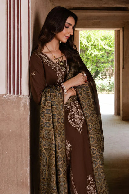 Izel Embroidered Dhanak Three Piece D-223
