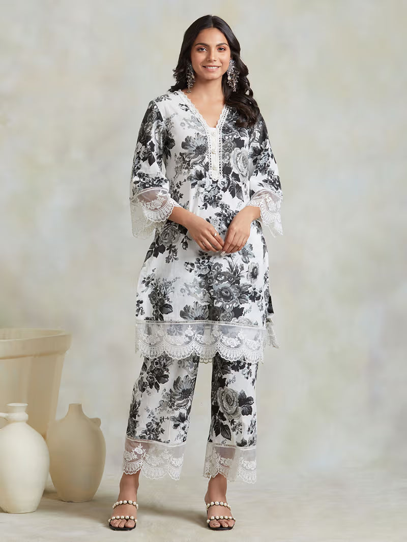 Women Floral 3 Piece - Printed Lawn Suit | D - 880)