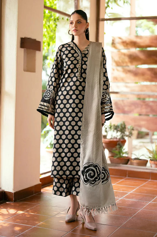 Baroque D-804 Khaddar Printed three piece