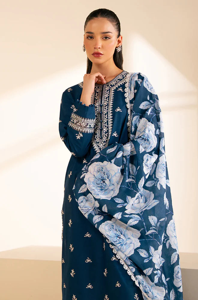 sapphire Embroidered lawn Three Piece SP-D 18