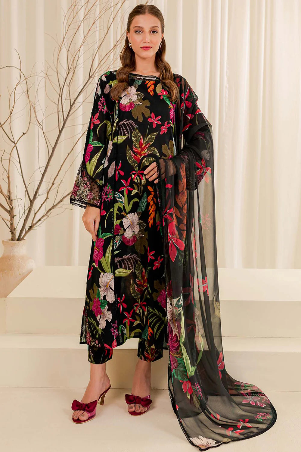 Baroque D-790 Khaddar Printed three piece
