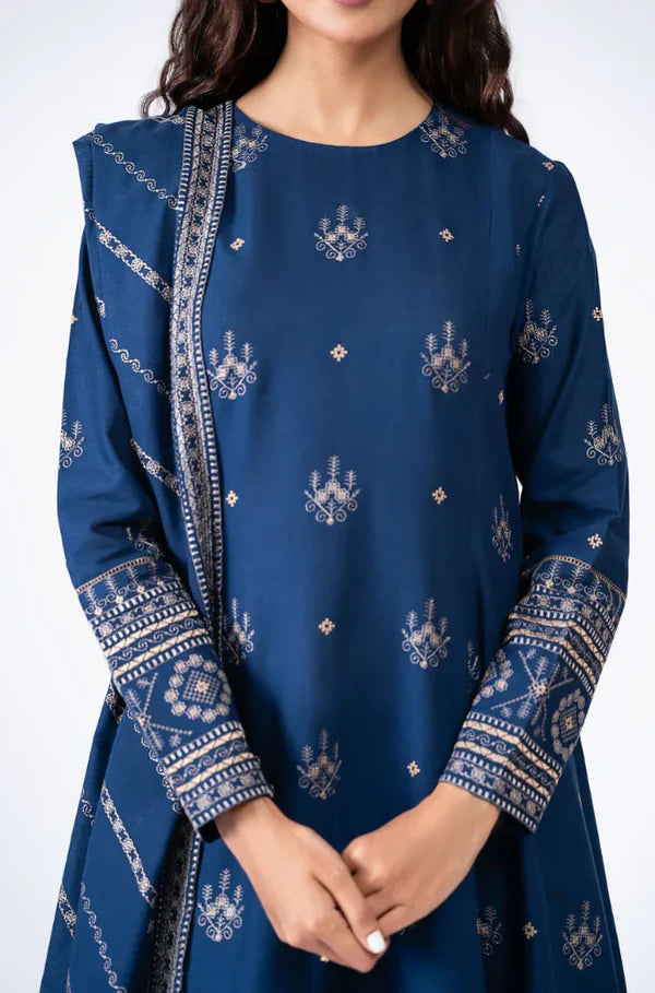 Bareeze FCC-193 Zinc Embroidered Three Piece Winter Collection