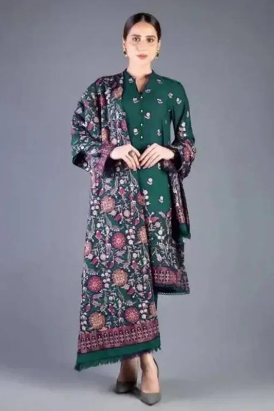 Bareeze FCC-192 Green Embroidered Dhanak Three Piece Winter Collection