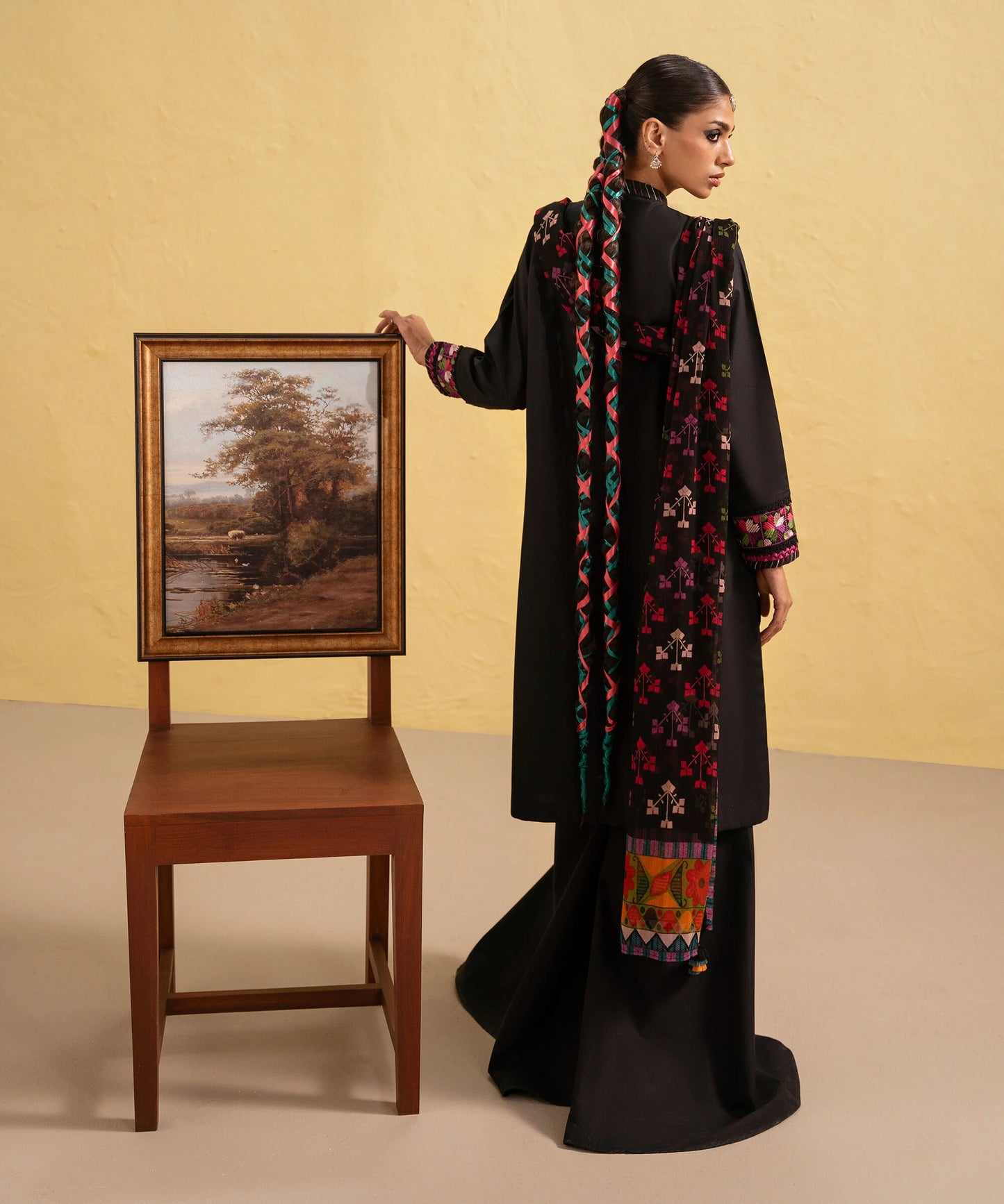 Sapphire Dahank Embroiderd Three Piece SP-69