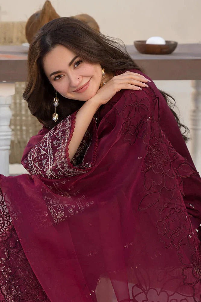 Zainab Chottani Velvet Embroidered Three Piece ZC-119