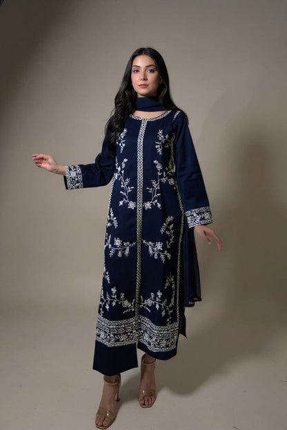 Safoora Lawn Embroidered Three Piece SF-61