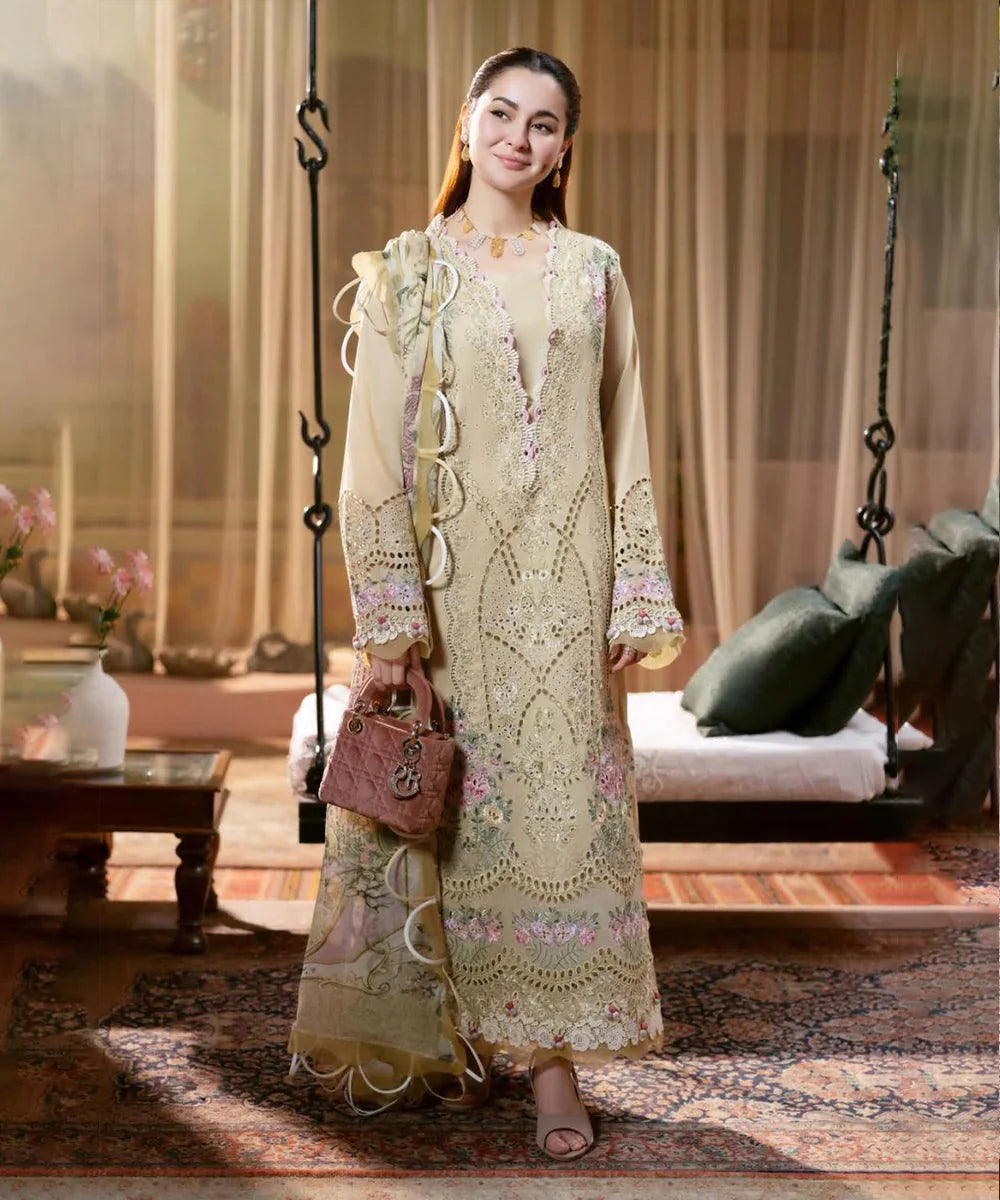 Jade Embroidered Lawn Three Piece JD-6121