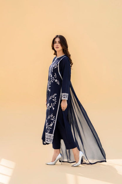 Safoora Lawn Embroidered Three Piece SF-61