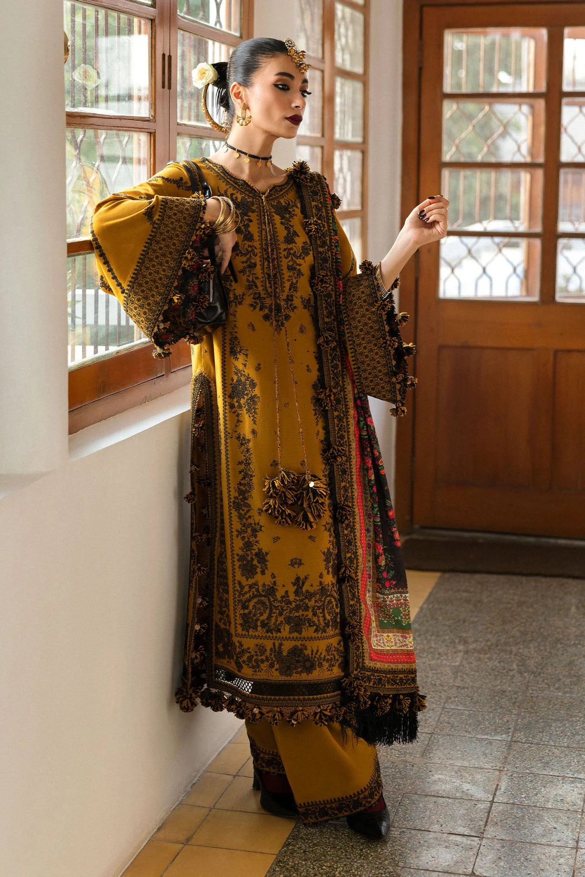 Hussain Rehar 3pc Dahank Embroidered Suit B-934