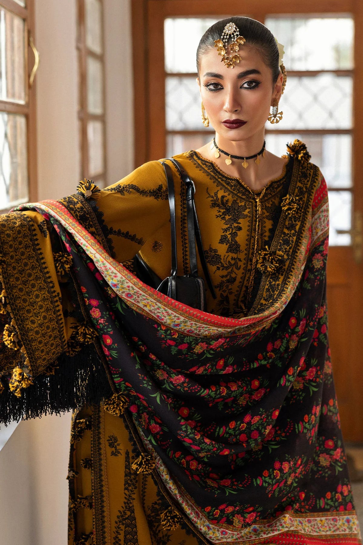 Hussain Rehar 3pc Dahank Embroidered Suit B-934