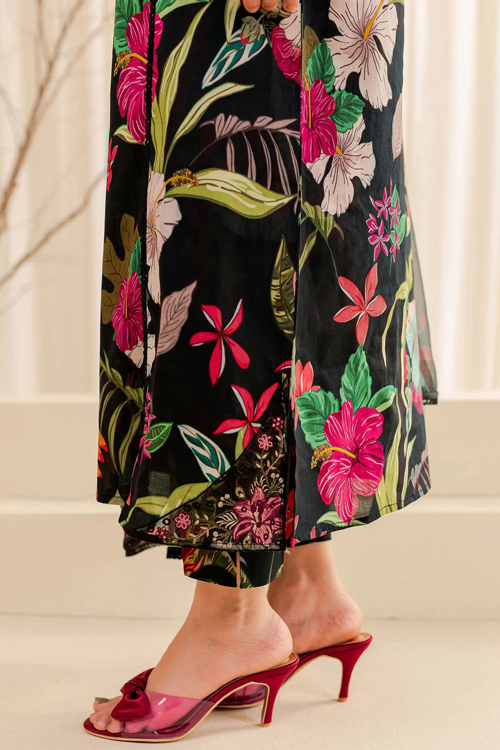 Baroque D-790 Khaddar Printed three piece