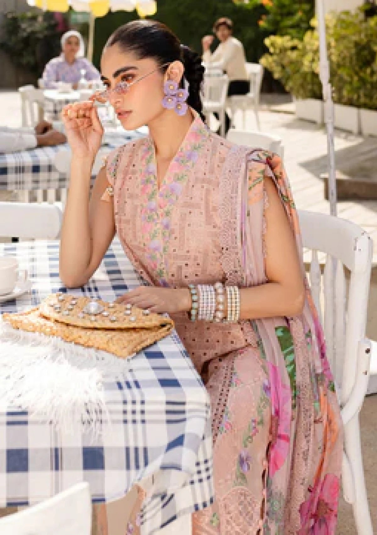 Parishay Lawn Chiken-Kari  Embroidered Three Piece PR-252