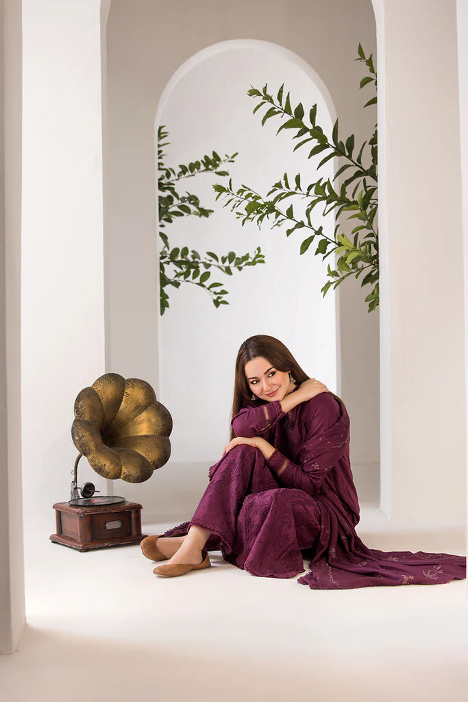 Sobia Nazir Luxury Embroidered Dahank Three Piece Collection SB-055