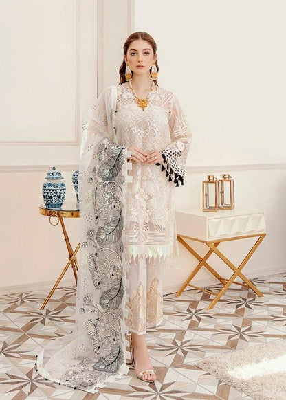 Zunaisha Collection Design#`48 Organza Lawn inner Embroidered 3 pc