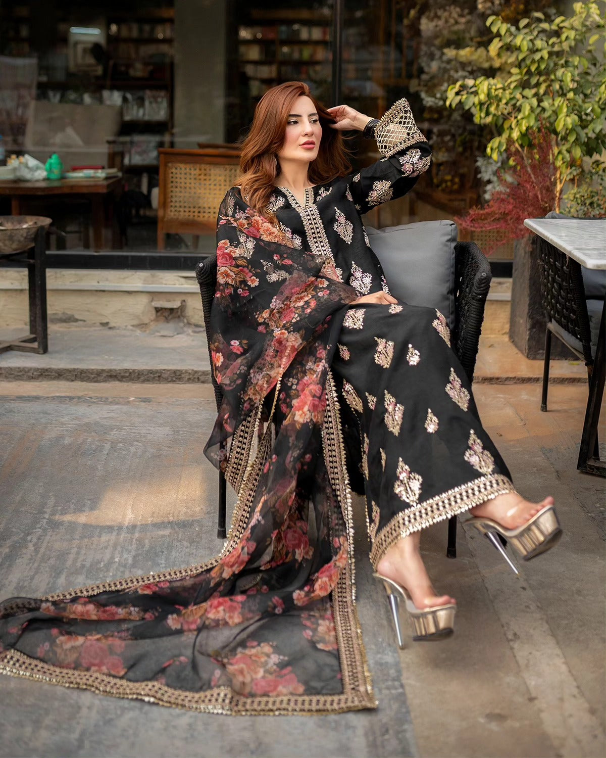Baroque Dahank Embroiderd Three Piece BQR-177