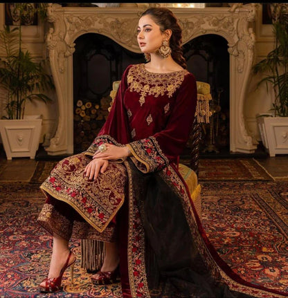 Qalamkar Velvet Embroidered Three Piece QL-110
