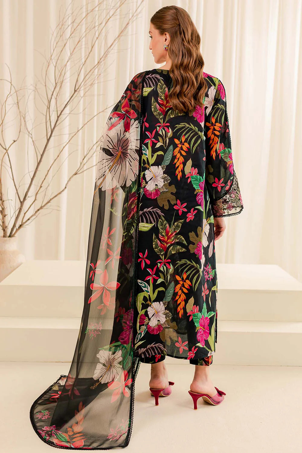 Baroque D-790 Khaddar Printed three piece