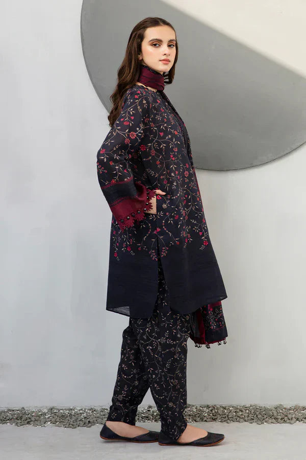 Baroque D-801 Khaddar Printed three piece
