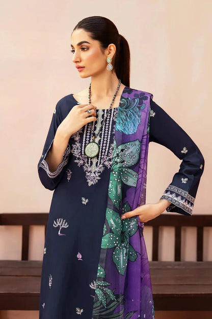 sapphire Embroidered lawn Three Piece SP-D 16