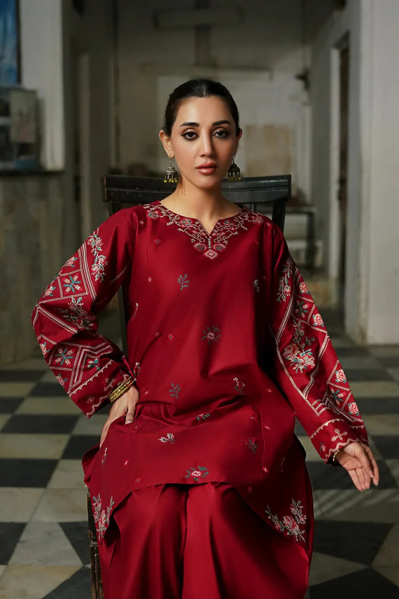 Kayseria D-90 Embroidered Two Piece Lawn Collection