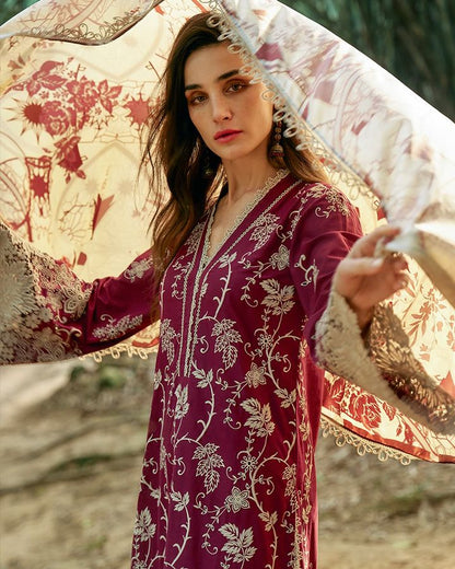 Asim jofa Lawn Embroiderd Three piece Mehroon AJM-01