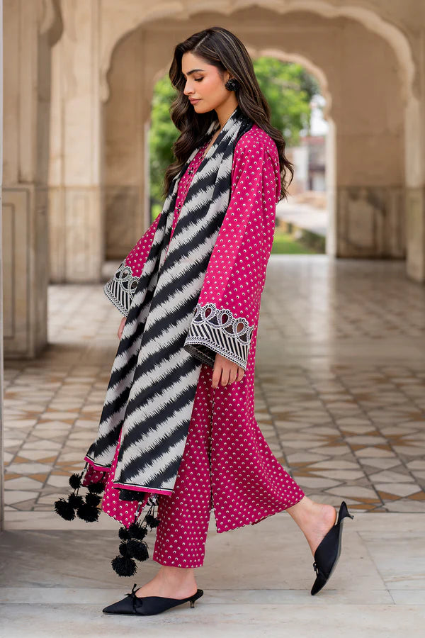 Baroque D-181 Khaddar Printed three piece