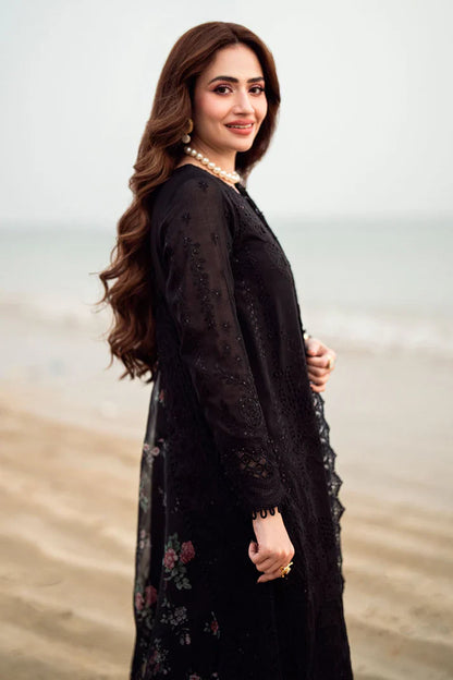 NUREH Black Dahank Embroiderd Three Piece NH-01