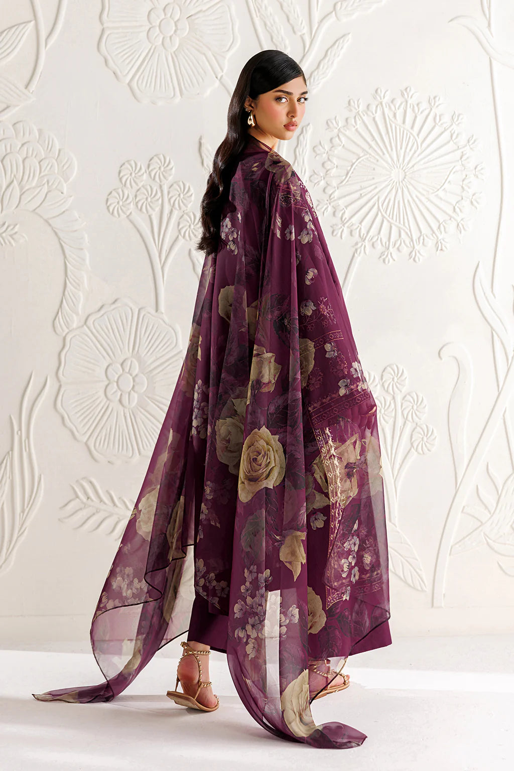 Iznik Embroidered Lawn Three Piece D-023
