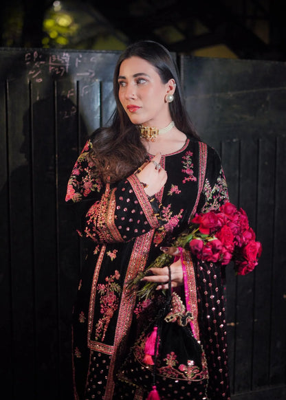 Aneela Velvet Embroiderd Three Piece AN-7007