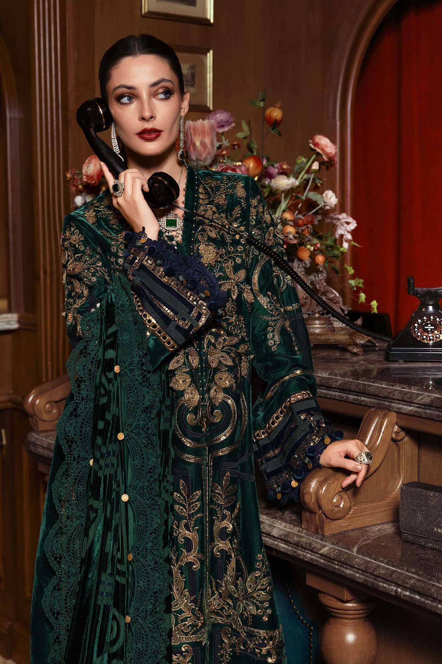 Maria-B Lawn Sequnce Embroidered Three Piece MB-6172