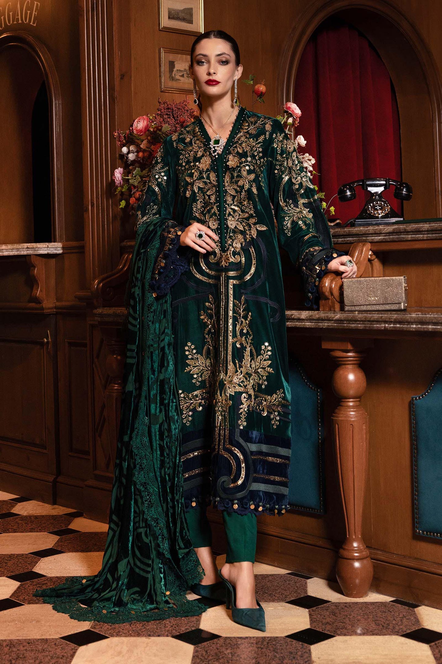 Maria-B Lawn Sequnce Embroidered Three Piece MB-6172