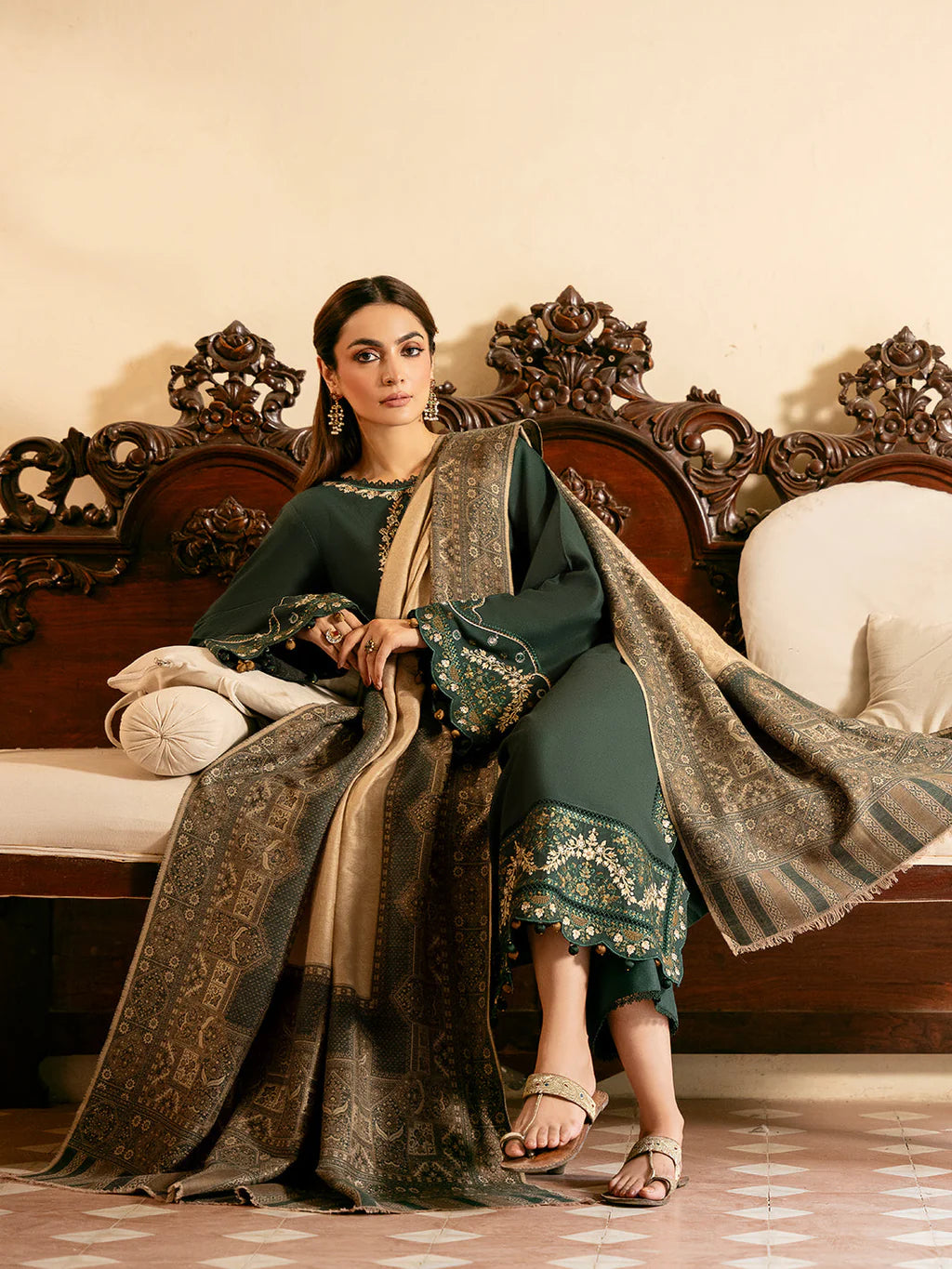 IZEL Lawn Embroidered Three Piece IZ-013