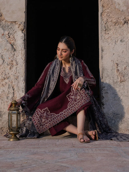Izel Embroidered Dhanak Three Piece IZL-16