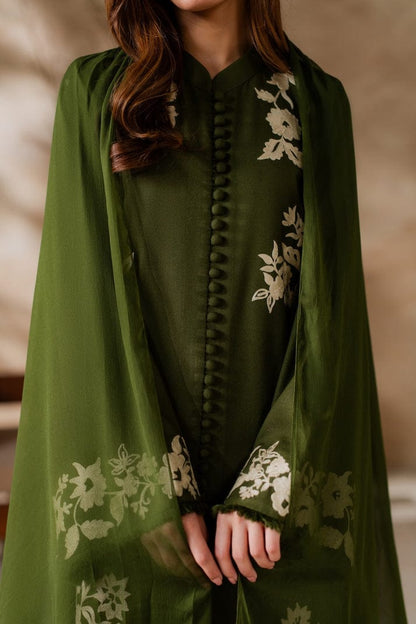 Safoora Lawn Embroidered Three Piece SF-62