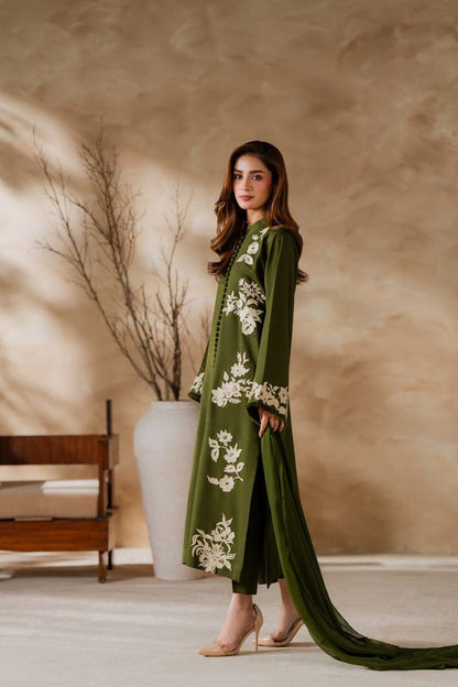 Safoora Lawn Embroidered Three Piece SF-62