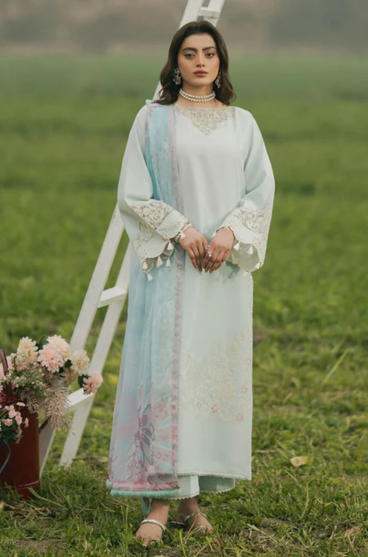 Zartash Embroidered lawn Three Piece ZT-102