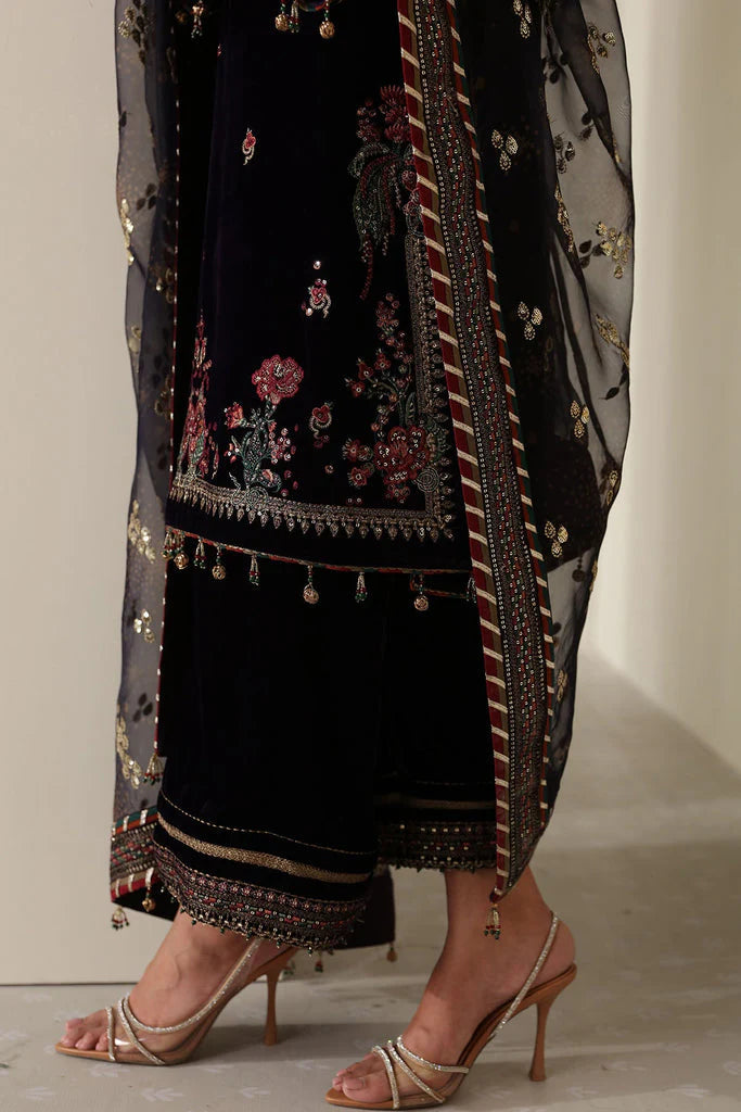 Baroque Velvet Embroiderd Three Piece BQR-952